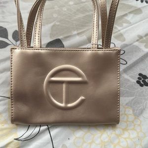 Small shopper Telfar